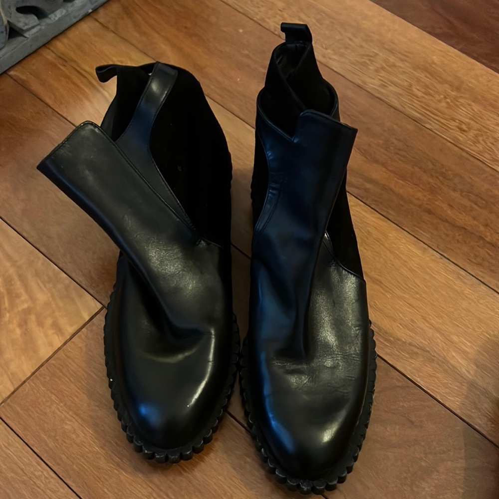 The shoe box from nyc boots
